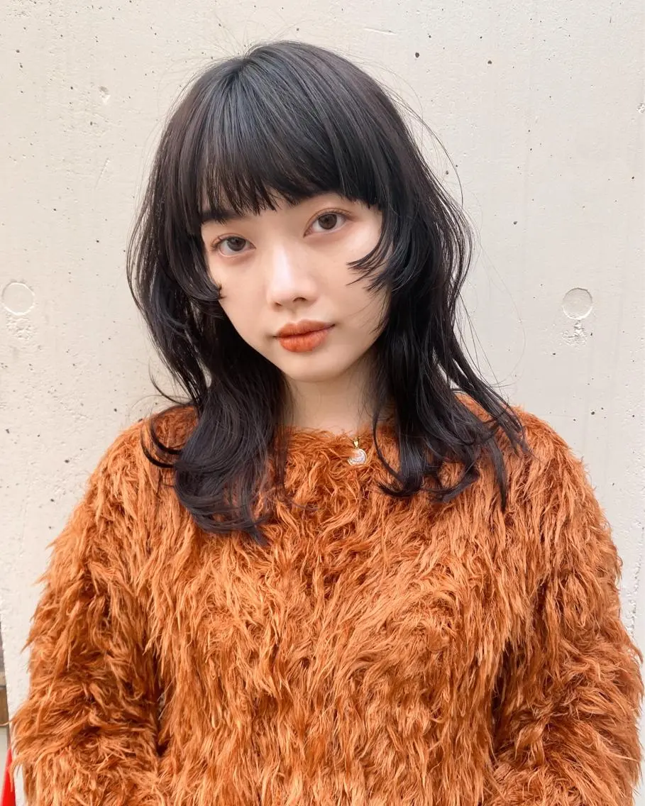 ロング サトウ ナナのヘアスタイル