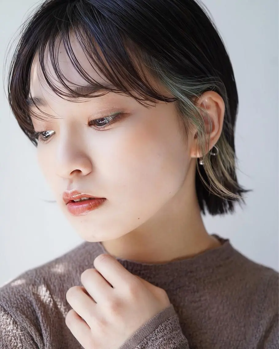 ミディアム カット ヘアカラー トリートメント カット特化 /BLUET/新宿のヘアスタイル