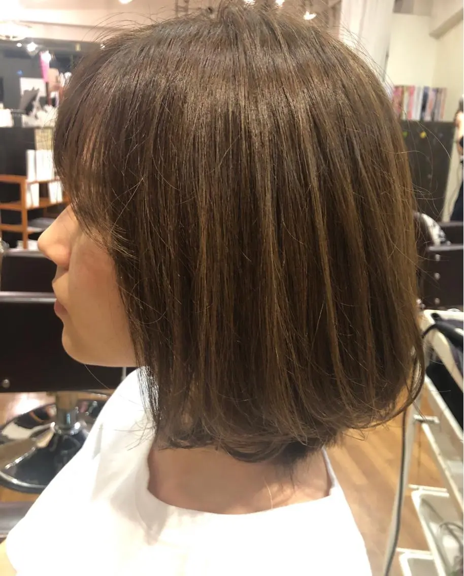 ミディアム スタイリスト 佑梨のヘアスタイル