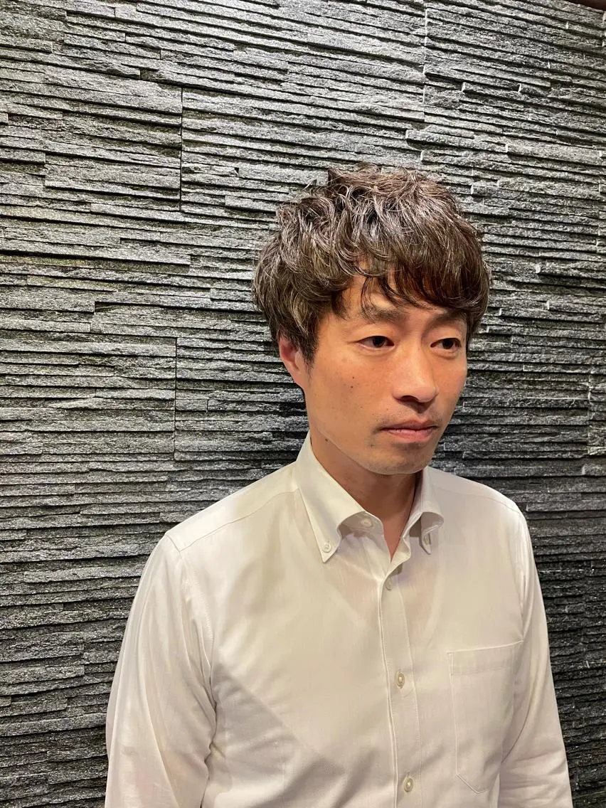 ショート パーマ メンズ 野川 純麗のヘアスタイル