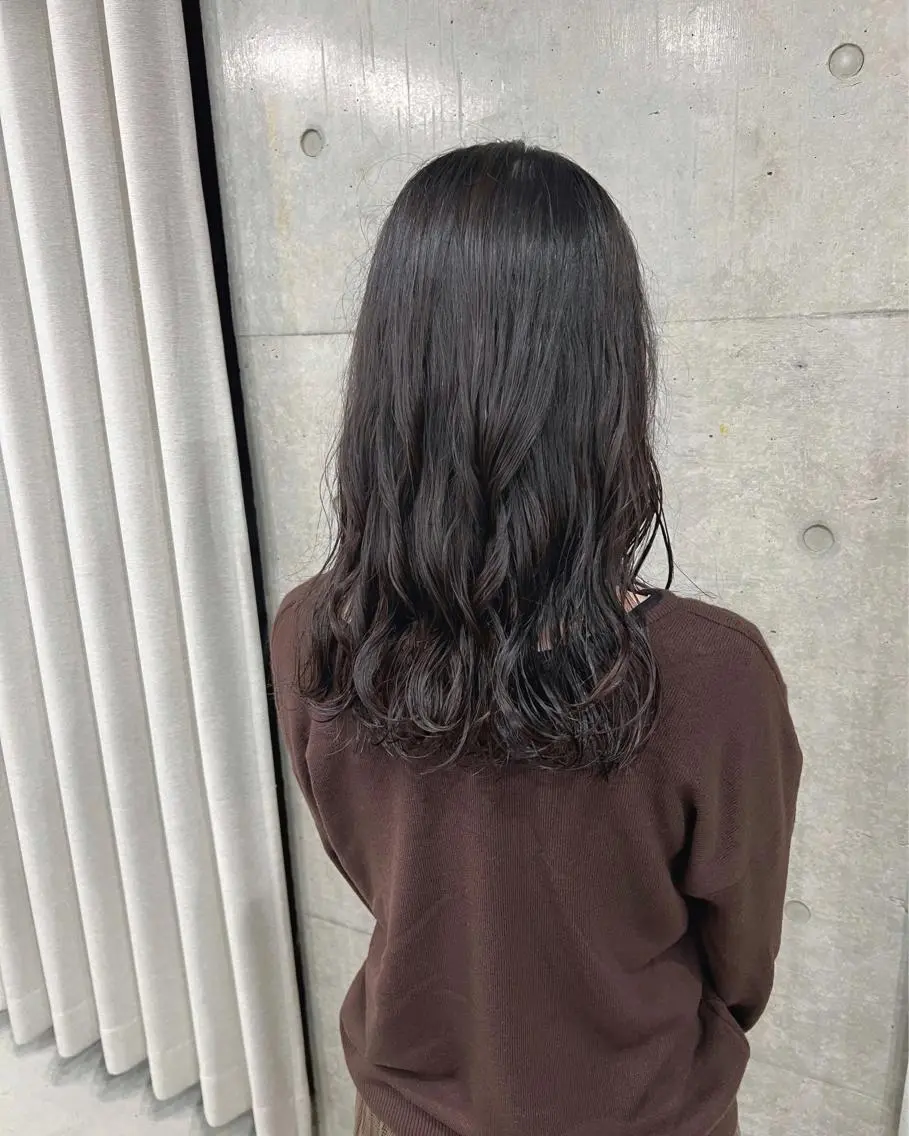 ミディアム パーマ カット ヘアカラー パーマ ボブパーマコテ巻き風 パーマNo1深江秀平のヘアスタイル