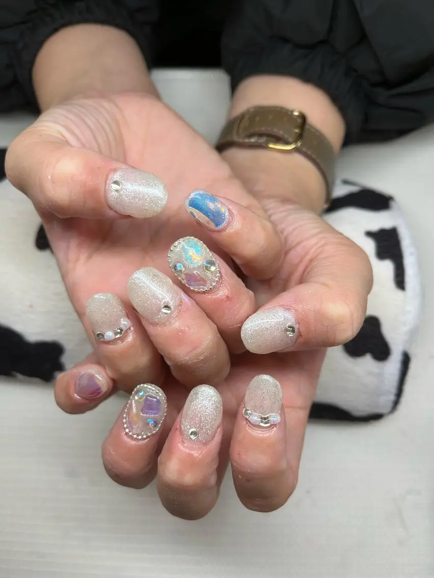 ネイル ハンドネイル nail.salon .Reversalのネイルデザイン