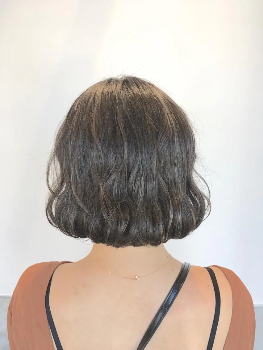 ショート カラー ハイライトカラー ハイライト ヘアカラー トリートメント ヘアセット yoshi ☆のヘアスタイル