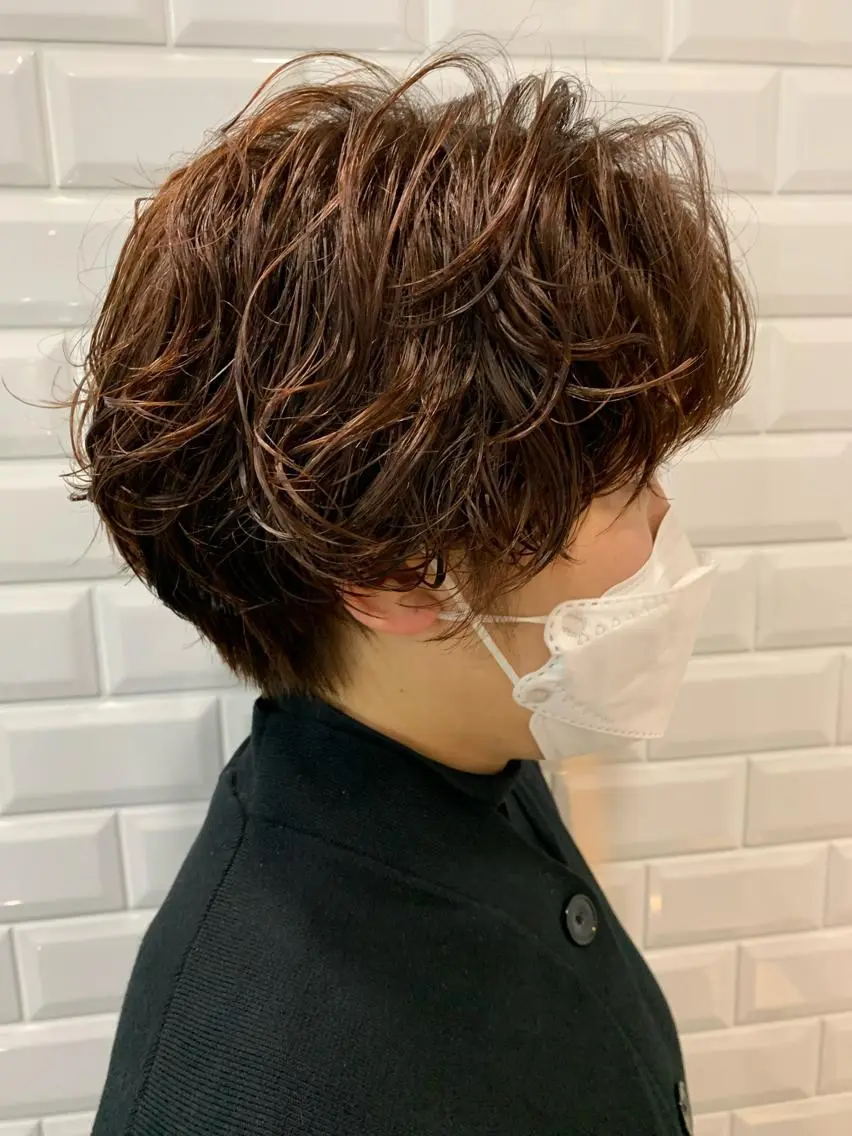 ショート カラー パーマ appiis 柳田葵　横浜のヘアスタイル