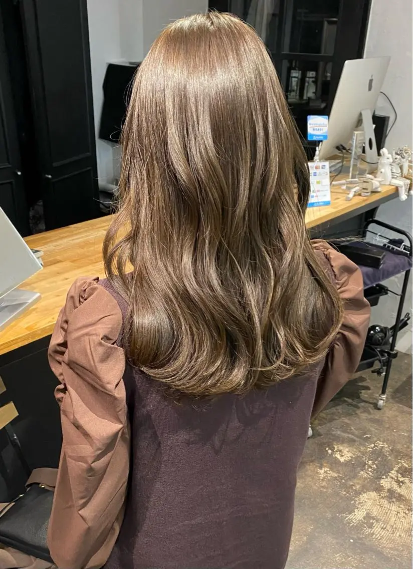 カラー レディースパーマ モデル募集RIKOのヘアスタイル