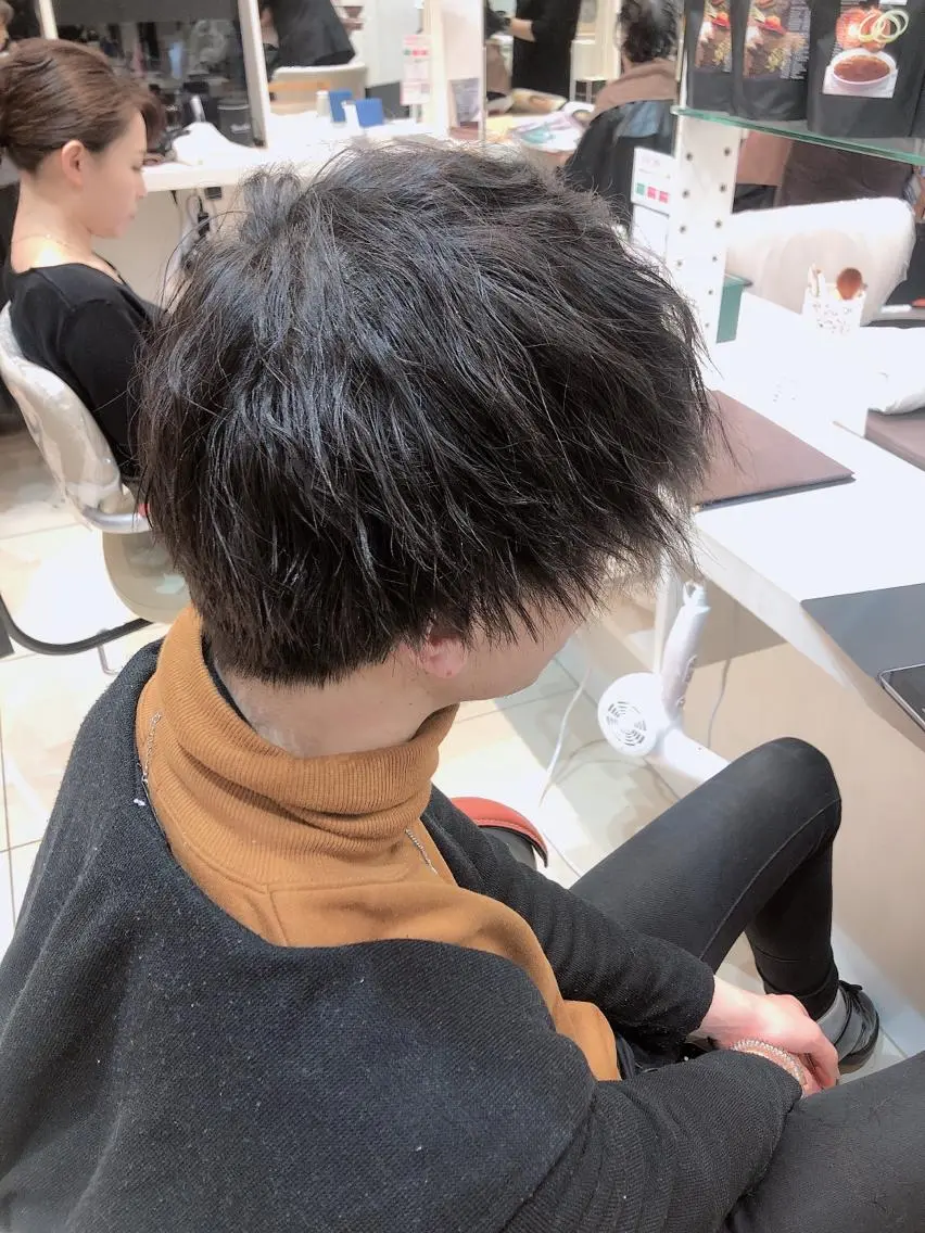 ショート メンズ メンズパーマ メンズツイストパーマ ツイストパーマ はだゆうき @hadadan08のヘアスタイル