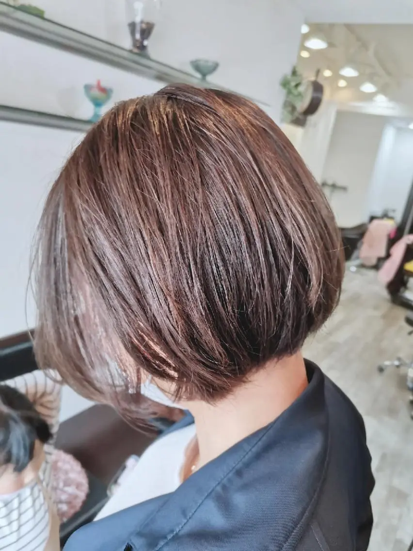 ショート カット ヘアカラー トリートメント ツヤ髪ケアカラー✨ 中谷良成のヘアスタイル