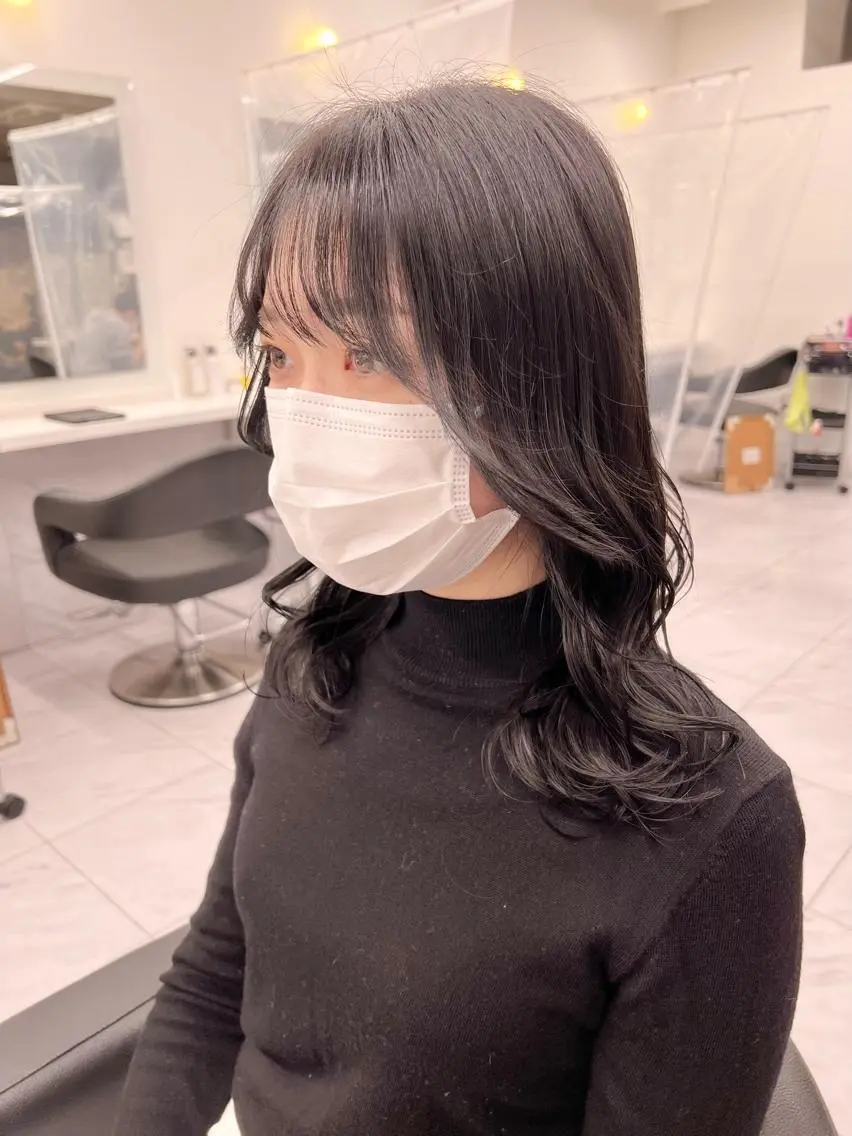 ロング カラー パーマ ヘアアレンジ メンズ キッズ ネイル マツエク・マツパ アイブロウ 上品＆韓国風 🥀海心🥀のヘアスタイル