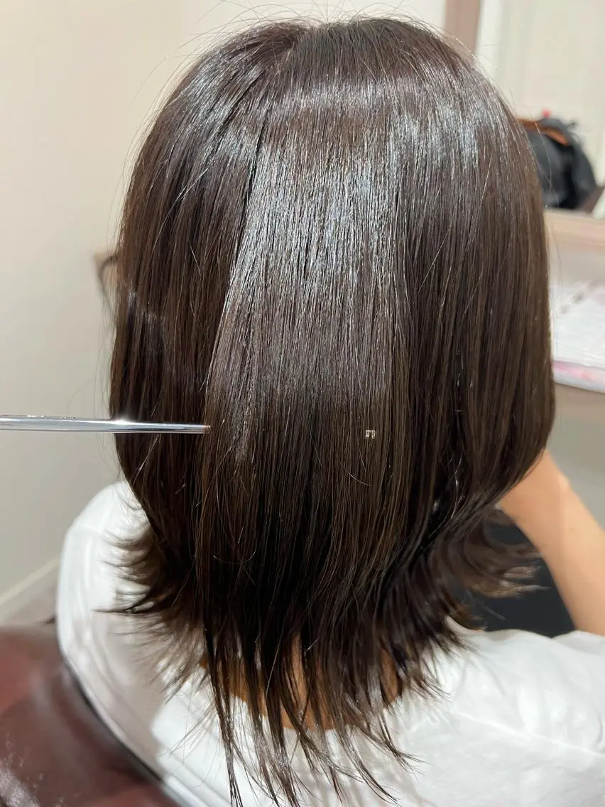 ミディアム ヘアカラー トリートメント 井上 美春のヘアスタイル
