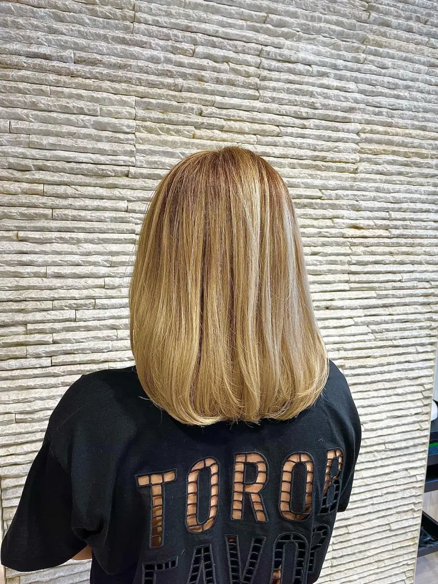 ミディアム カラー カット ヘアカラー 嶋田 ゆきのヘアスタイル