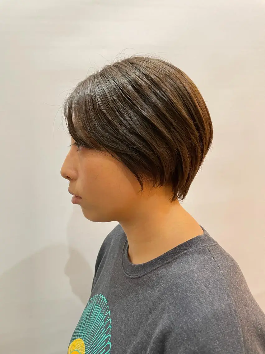 ショート カット ヘアカラー 高山🐬髪質改善 池袋で縮毛矯正のヘアスタイル