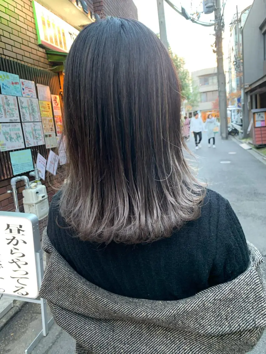 ミディアム カラー 西村あきや トレンド韓国ヘアのヘアスタイル
