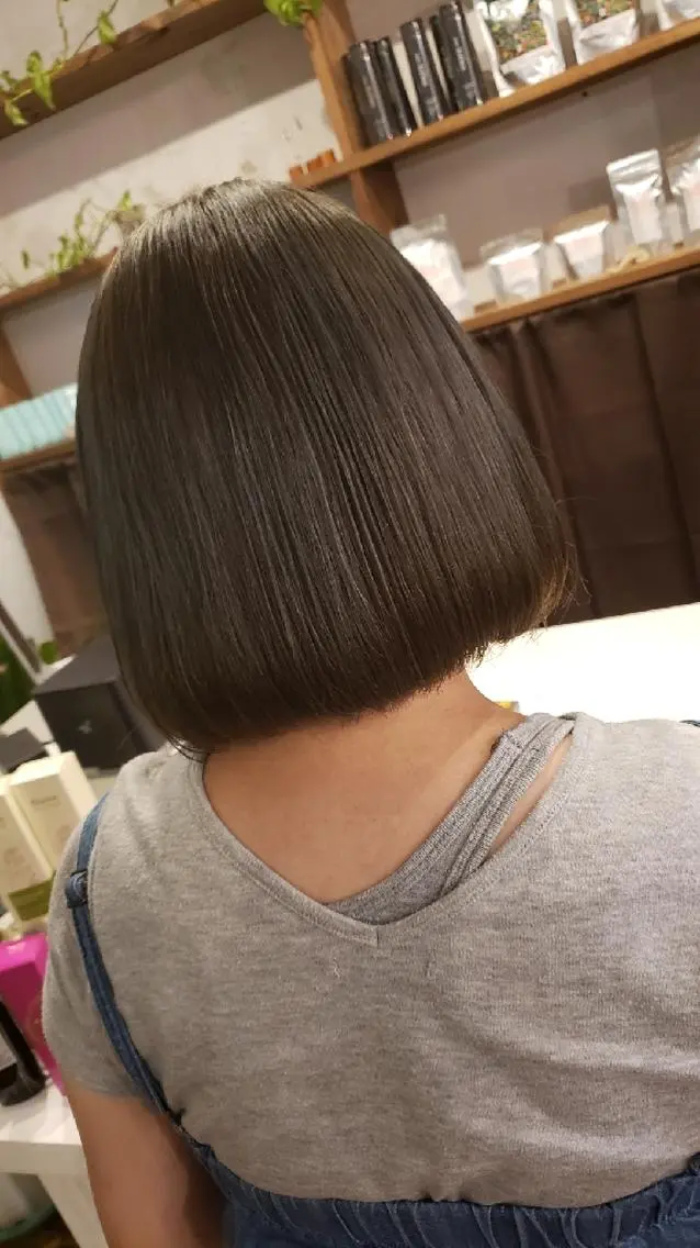 ミディアム 饒平名 知也のヘアスタイル
