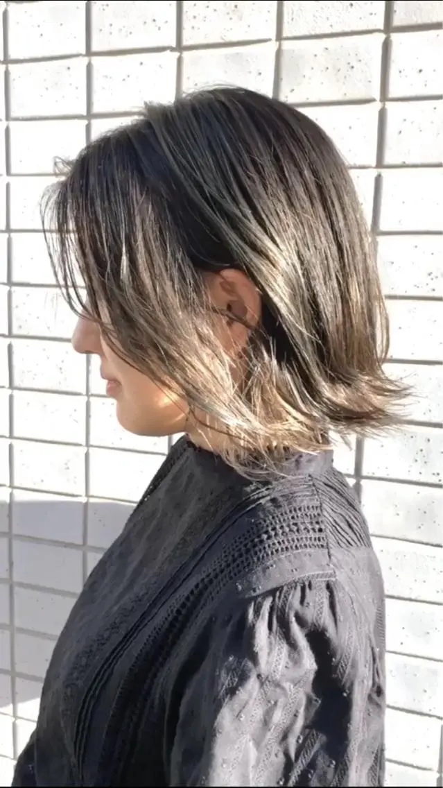 ショート カラー シルバー ボブ 360°キレイな ショートカットのヘアスタイル