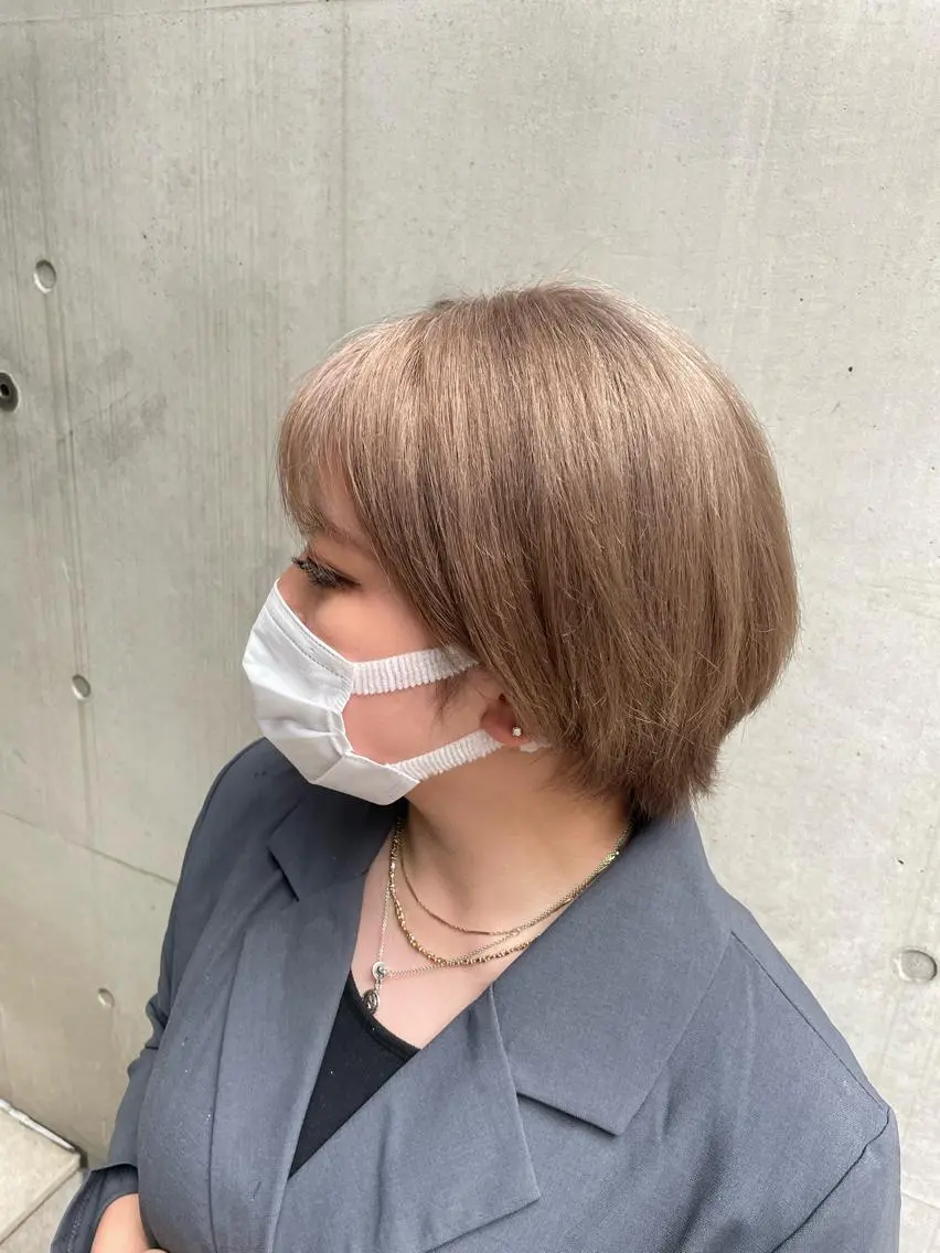 カラー ヘアカラー トリートメント yasuハイトーン/ デザインカラーのヘアスタイル
