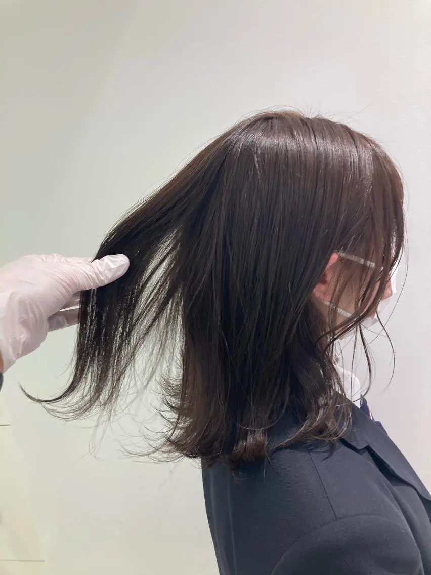 ミディアム カラー パーマ ヘアアレンジ ネイル マツエク・マツパ 韓国風ベージュ🤎 赤みなし🌿横浜🤎のヘアスタイル