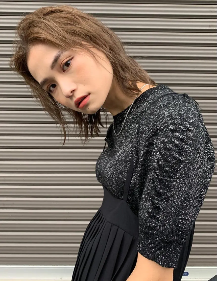 ショート カラー ベージュカラー ミルクティーベージュ ウルフカット カット ヘアカラー PAIR DAISUKEのヘアスタイル