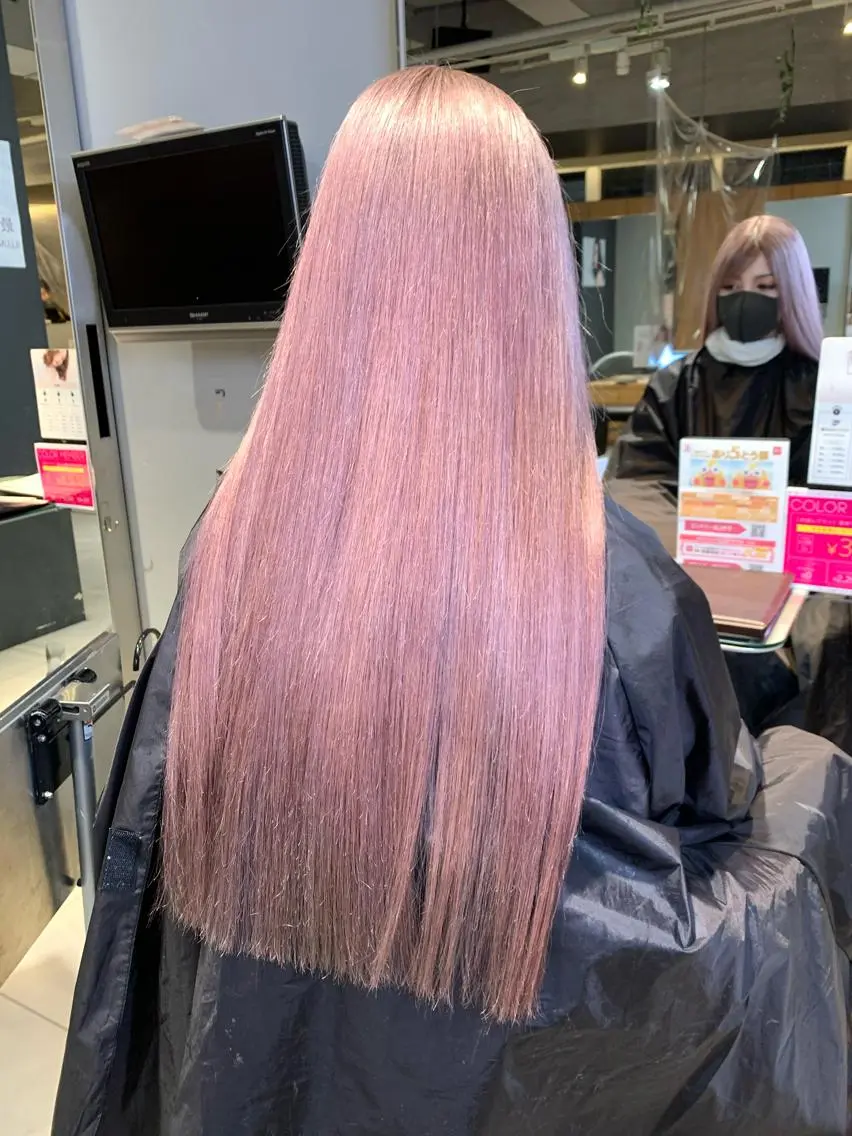 ロング カラー パーマ ヘアアレンジ メンズ キッズ ネイル マツエク・マツパ 酸性ストレート 髪質改善大槻勇樹のヘアスタイル