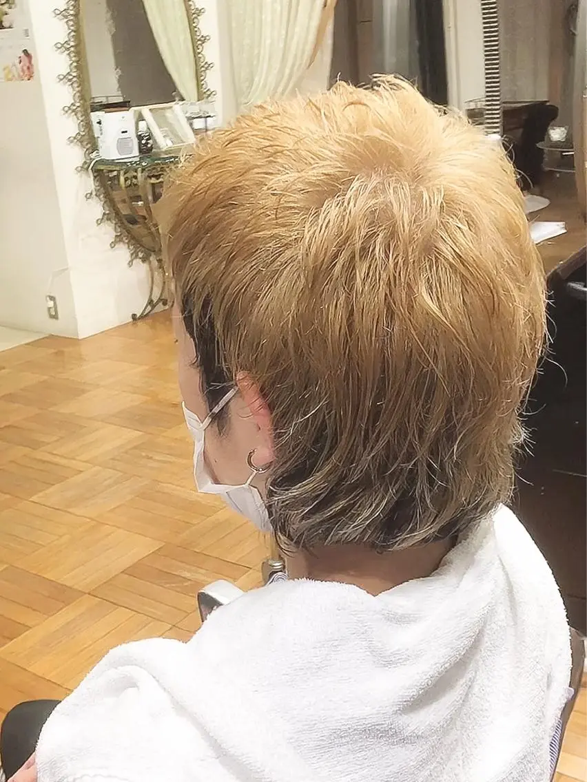 ショート カラー メンズ ベージュカラー ペールベージュ 外国人風カラー ヘアカラー ✨デザインカラー✨ ハイトーン　森貴章のヘアスタイル