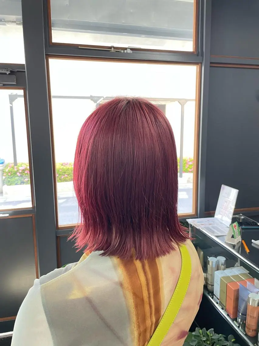 ミディアム カラー ブリーチ レッドカラー カット ヘアカラー レイヤー/透明感 カラー ☽EMIRIのヘアスタイル