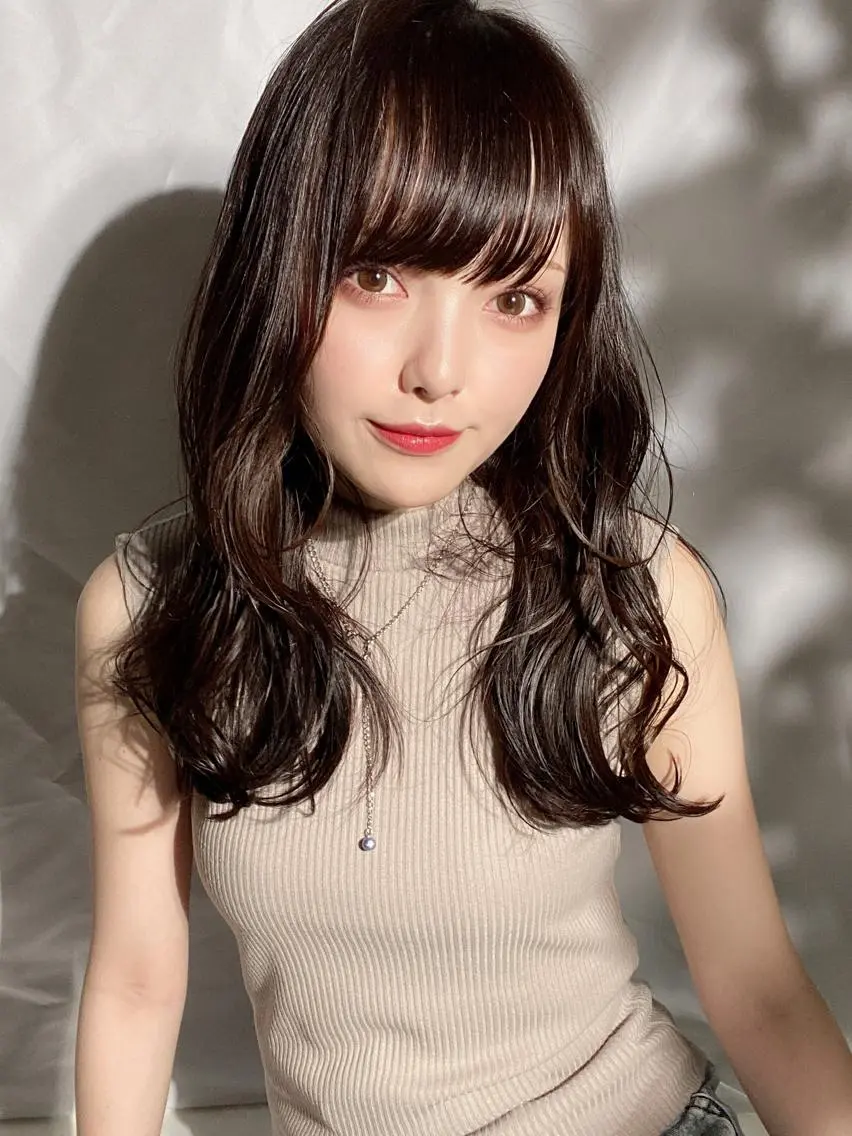 セミロング カラー バレイヤージュ ブリーチ ケアブリーチ ダブルカラー ハイライトカラー カット ヘアカラー トリートメント 銀座✨レイヤーカット 顔まわり/坂本亜裟海のヘアスタイル