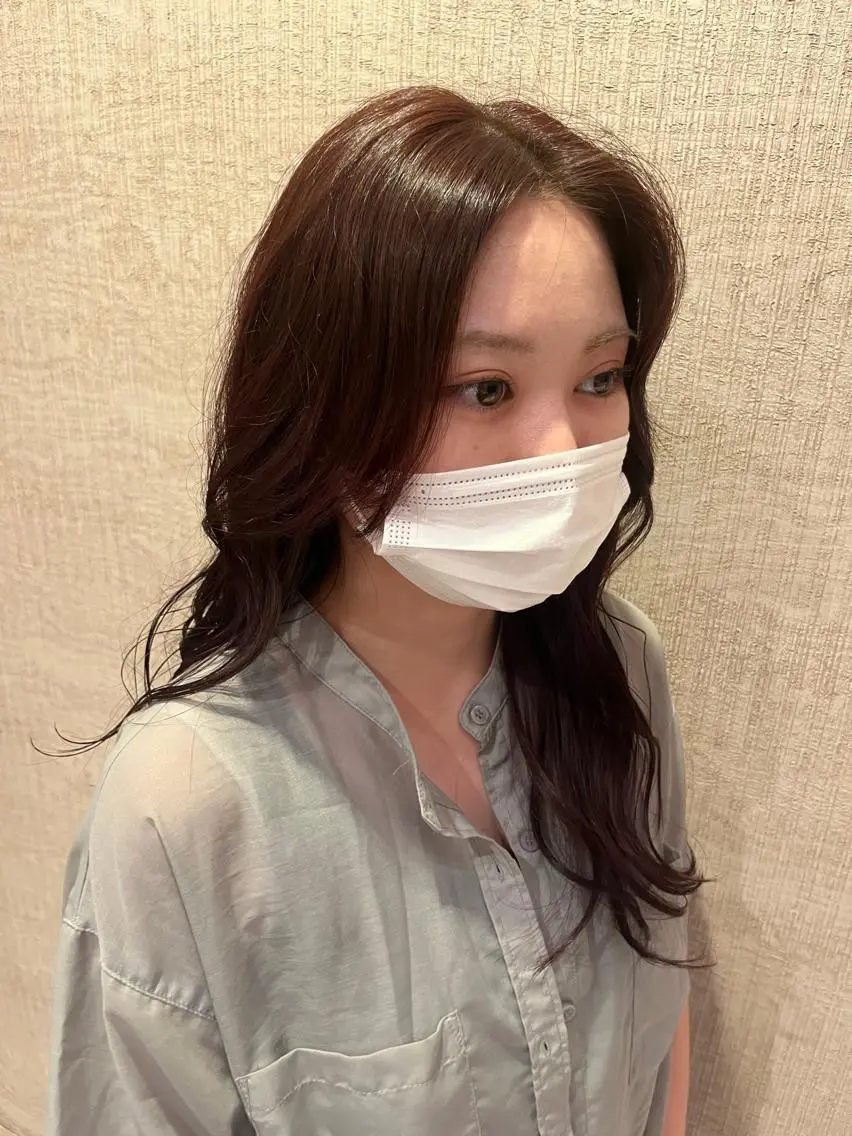 ロング カラー ブリーチ ブリーチなしカラー ピンクカラー 新宿 似合わせカラー HINAのヘアスタイル