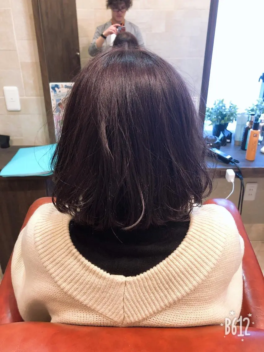 カラー アッシュ パープルアッシュ 髪質改善JILL 桑原のヘアスタイル