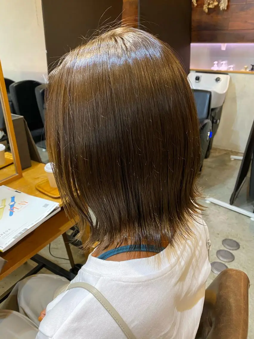 ミディアム カラー グレージュ ✨👑お洒落ショート ❣️村上せいな✨のヘアスタイル