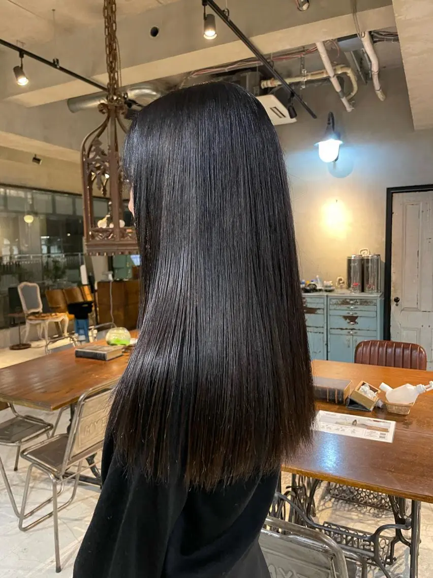ロング カラー ヘアアレンジ グレージュ オリーブグレージュ オリーブグレー ヘアカラー トリートメント ヘアセット 美髪/透明感/レイヤ ーTATSUKI☘️のヘアスタイル