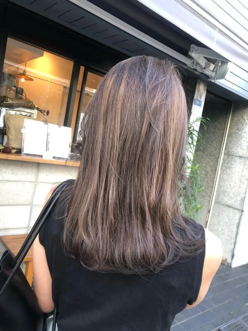 セミロング 似合わせ×髪質改善| 矢島沙織のヘアスタイル