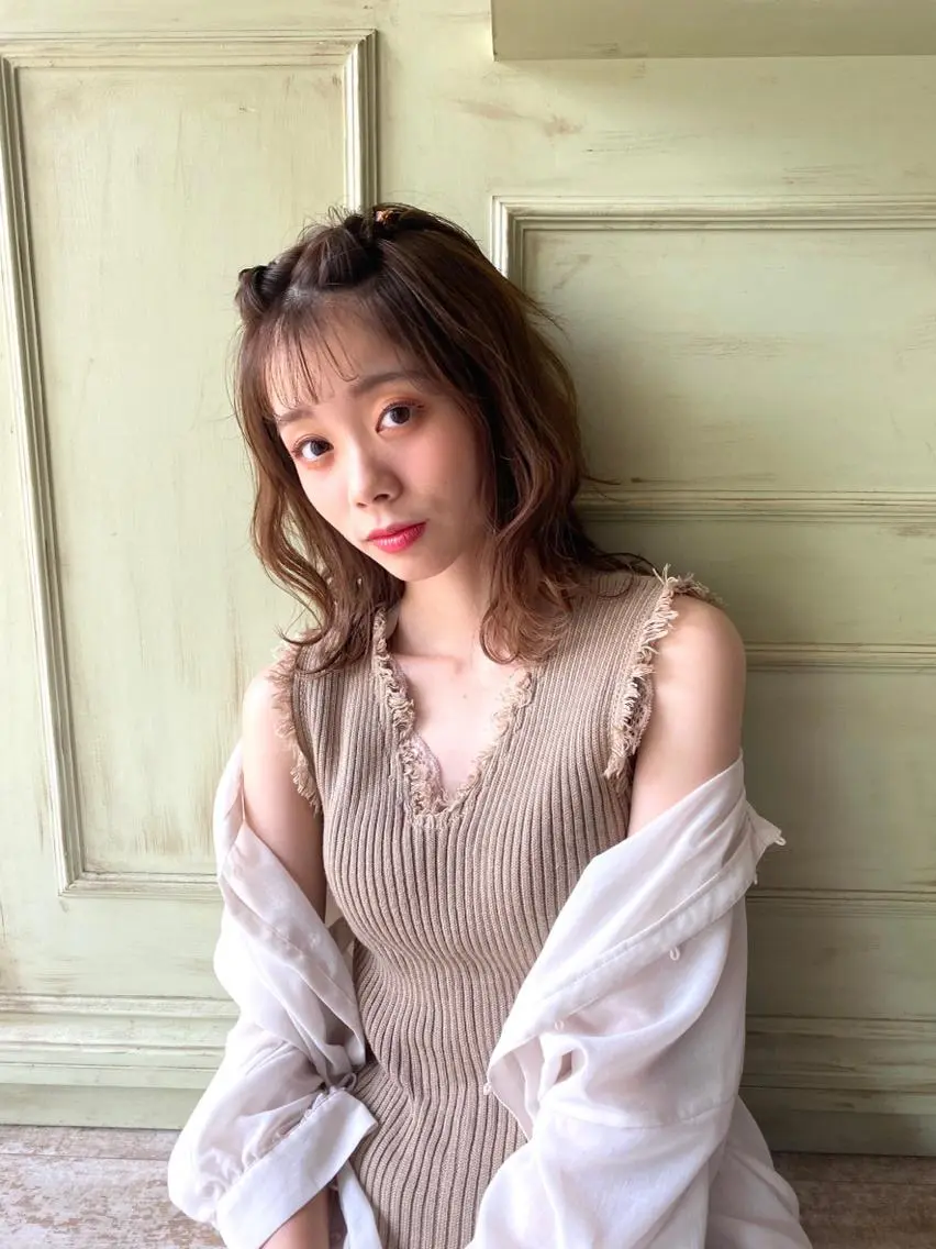 ミディアム カラー ヘアアレンジ ♡似合わせ ハイトーン♡mai♡のヘアスタイル