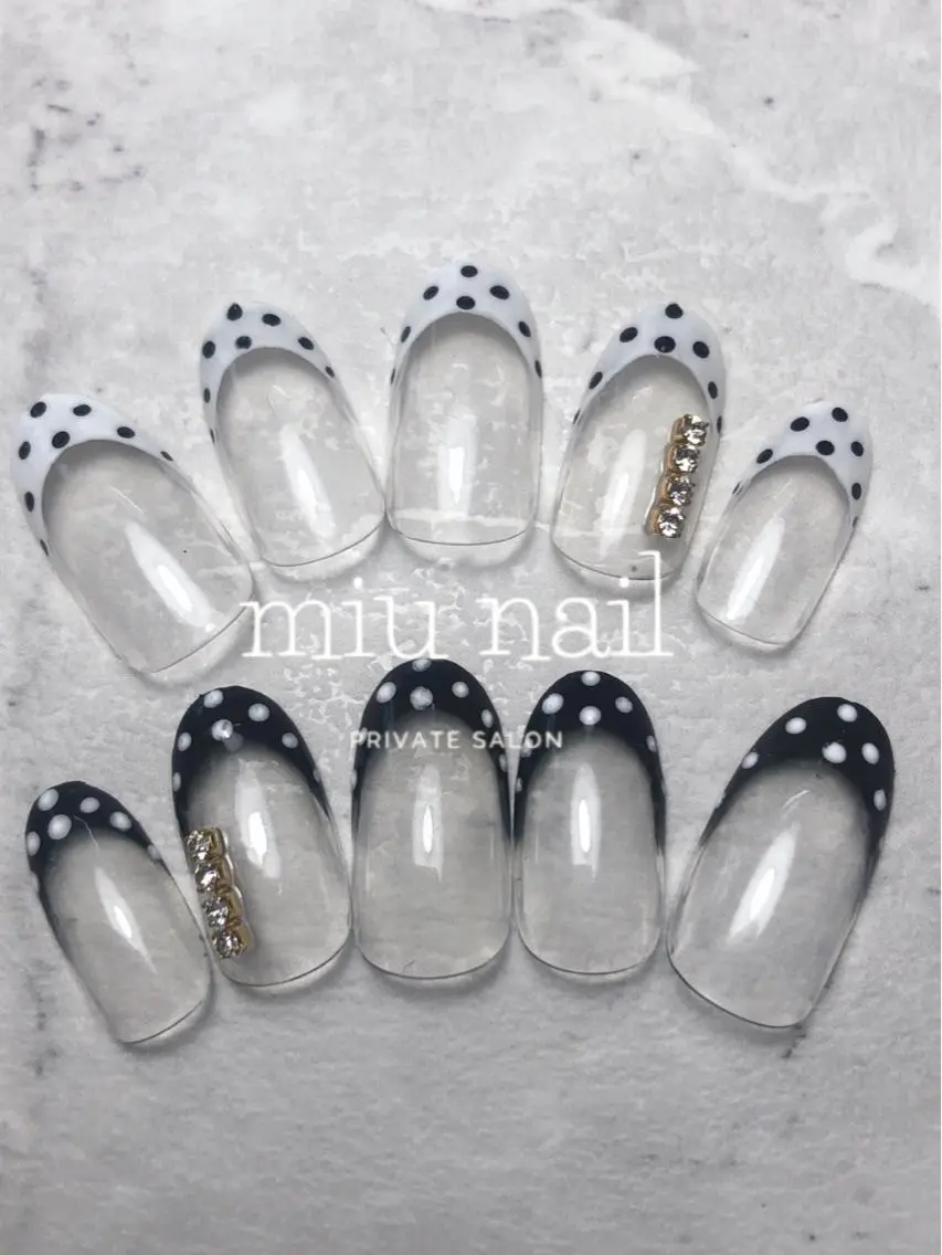 ネイル 杉本 孝美のネイルデザイン