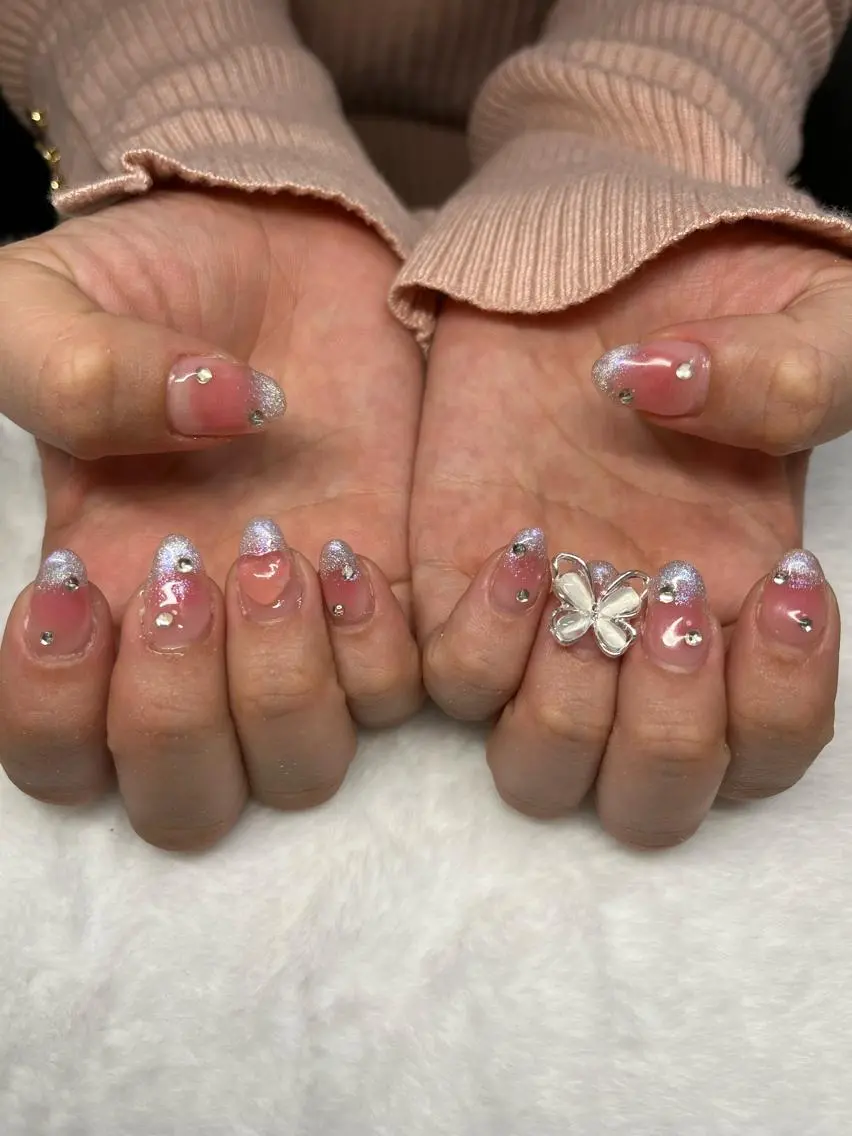 ネイル ハンドネイル nail.salon .Reversalのネイルデザイン