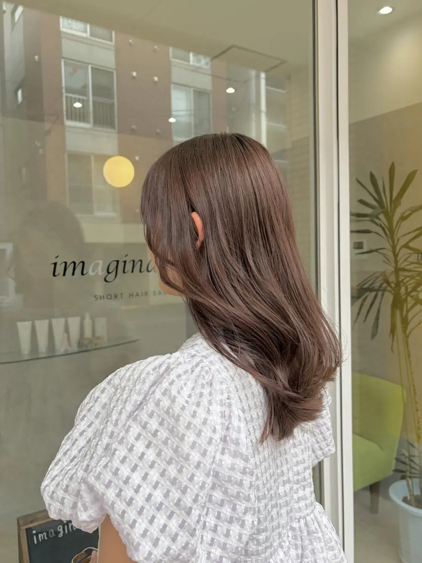 セミロング カラー ブラウンカラー 透明感カラー オレンジ ピンクカラー ピンクブラウン ヘアカラー トリートメント 韓国ヘアケアブリーチ 莉奈のヘアスタイル