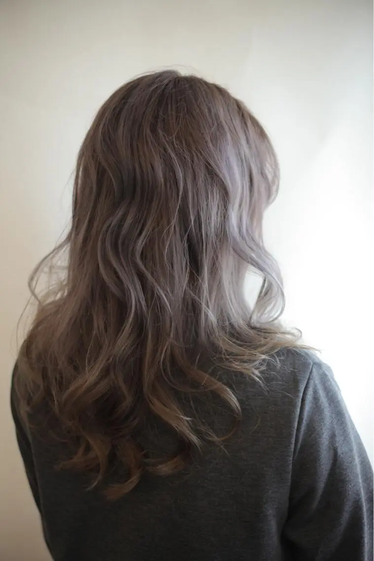 カラー 💇‍♀️ KENのヘアスタイル