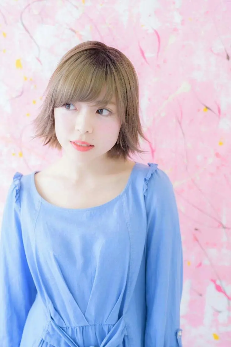 ショート 《インナーカラー》 YAMADAのヘアスタイル