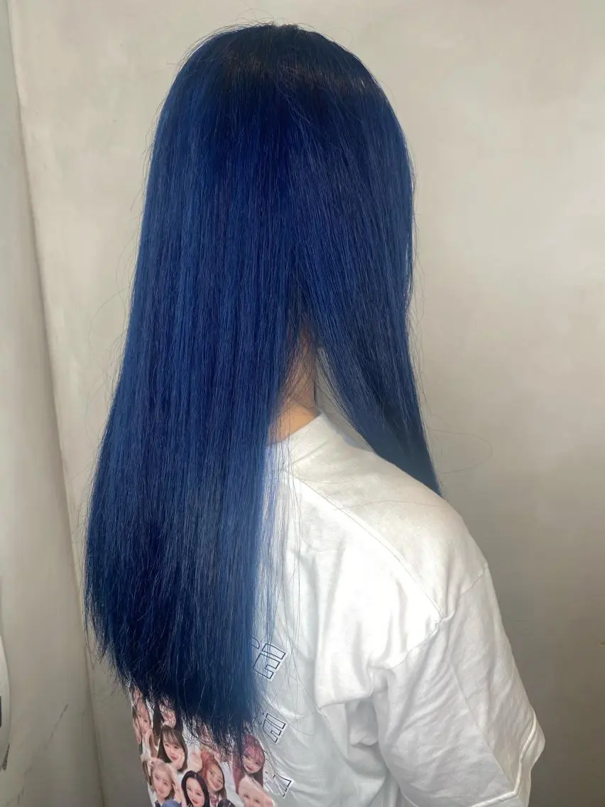 ロング カラー ブルーカラー ヘアカラー トリートメント 🦋店長🦋 ほんさわ みずきのヘアスタイル