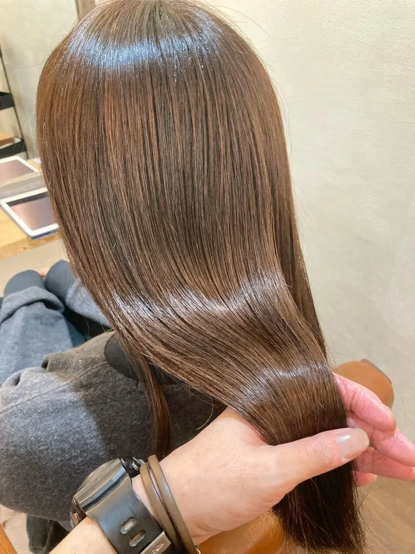 セミロング カラー 縮毛矯正&髪質改善 ⭐️OGUのヘアスタイル