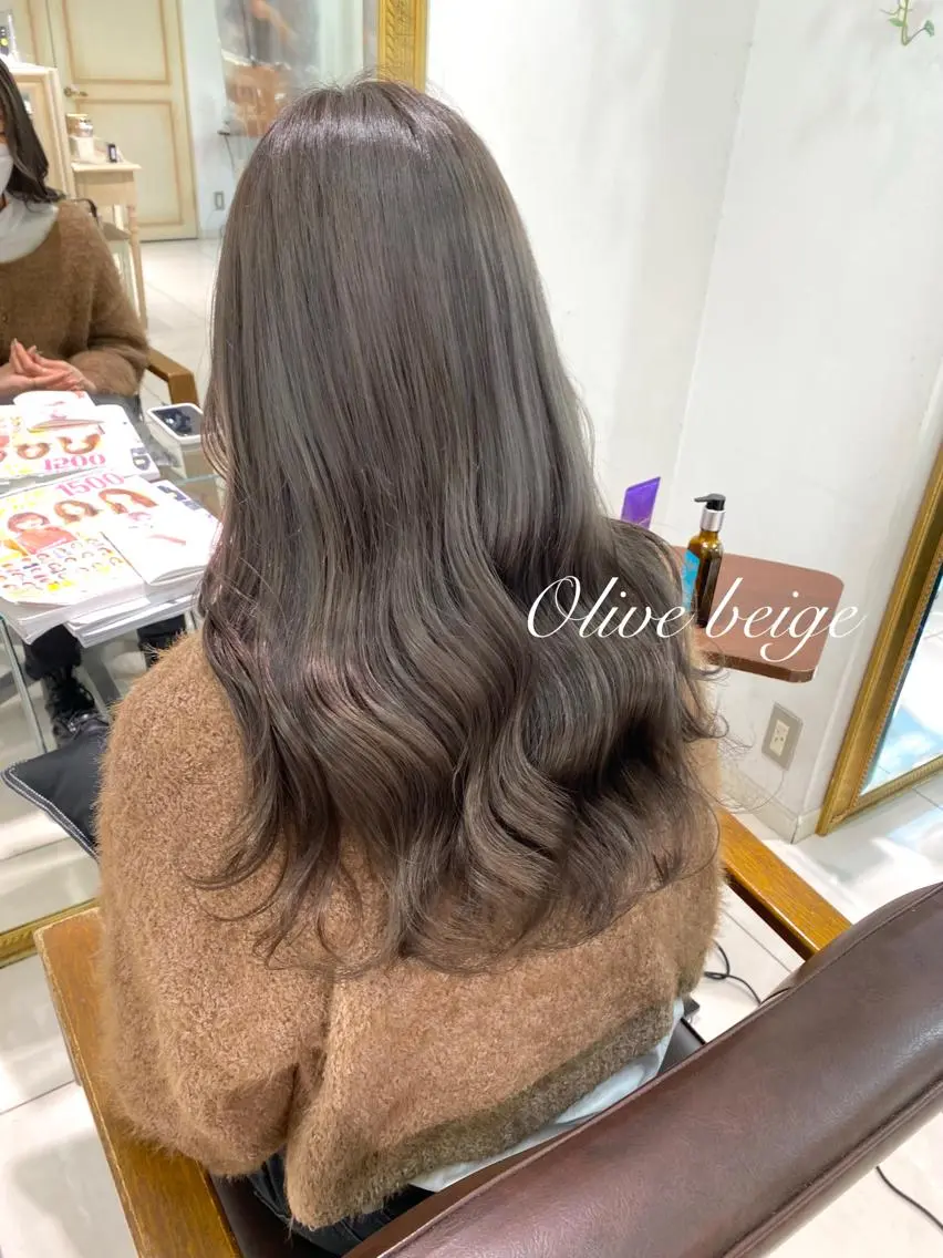 ロング カラー ヘアアレンジ 透明感カラー 古山 結季🌙🖤のヘアスタイル