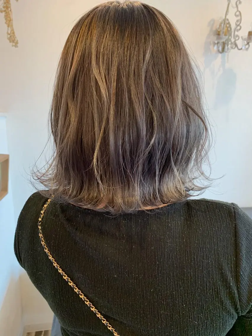 ミディアム カラー ハイライトカラー ハイライト ヘアカラー m ā l o.🌷 サカモトマイコのヘアスタイル