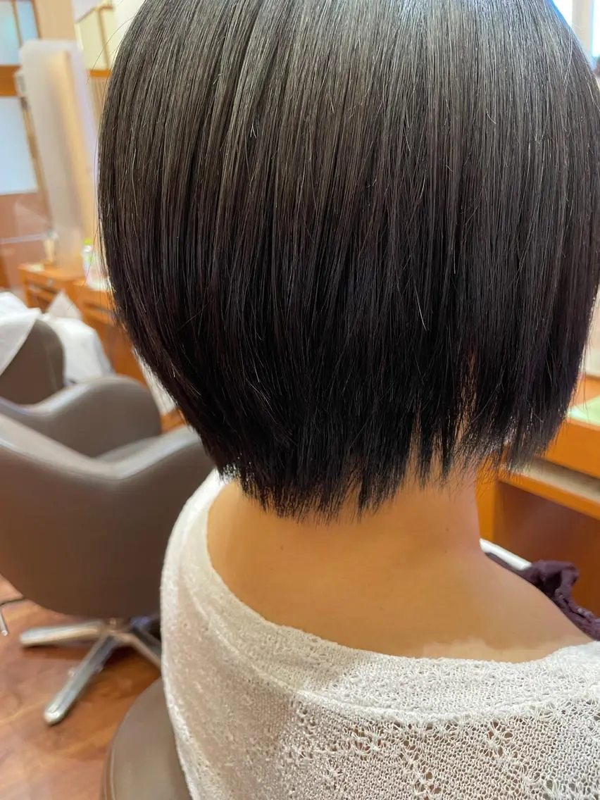 ショート セト マユミのヘアスタイル