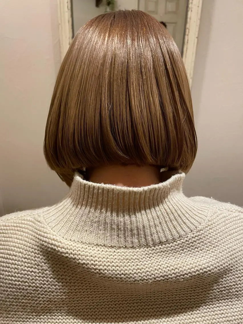 ショート 土屋 美賀のヘアスタイル