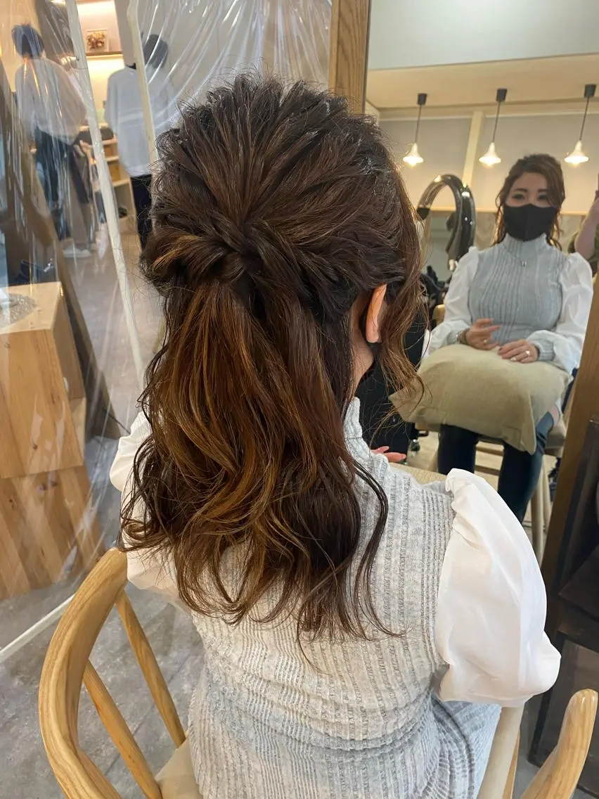 ミディアム ヘアアレンジ ハーフアップ ヘアセット ボブ /ニュアンス/ satomi🧸💖のヘアスタイル
