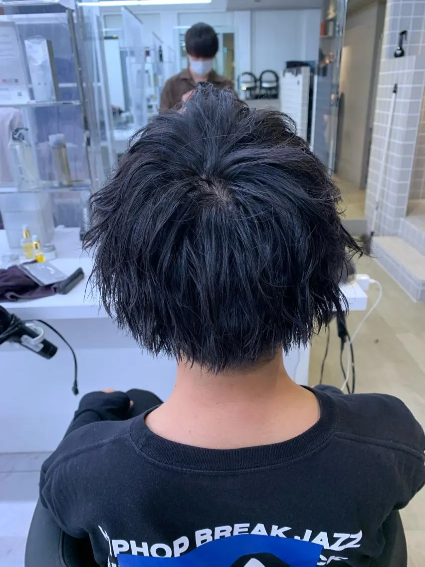 ショート カラー パーマ メンズ メンズパーマ特化 TAIGAのヘアスタイル