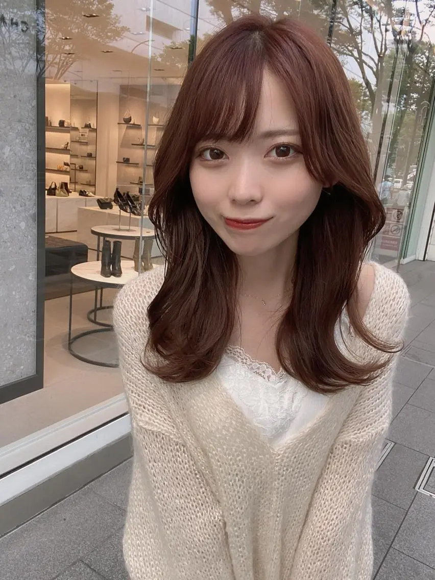 セミロング カラー バレイヤージュ ブリーチ ケアブリーチ ダブルカラー ハイライトカラー カット ヘアカラー トリートメント 銀座✨レイヤーカット 顔まわり/坂本亜裟海のヘアスタイル