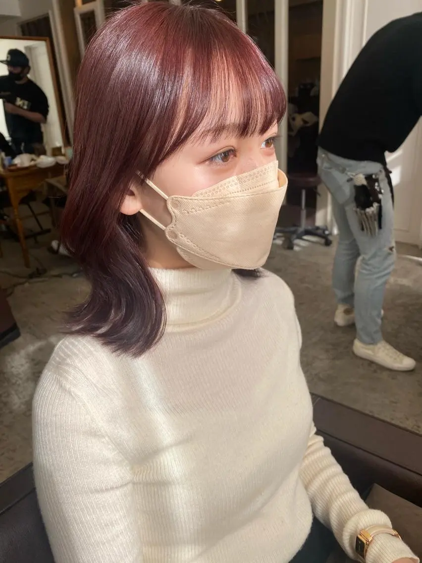 ミディアム ラベンダーブラウン カット トリートメント 似合わせレイヤーカッ ト🩶瀧本美咲のヘアスタイル