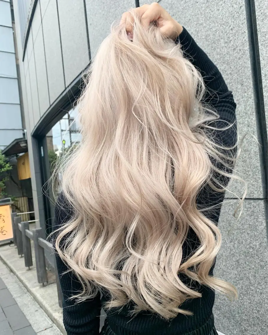 ロング ヘアカラー S.SWEET 河原町店のヘアスタイル