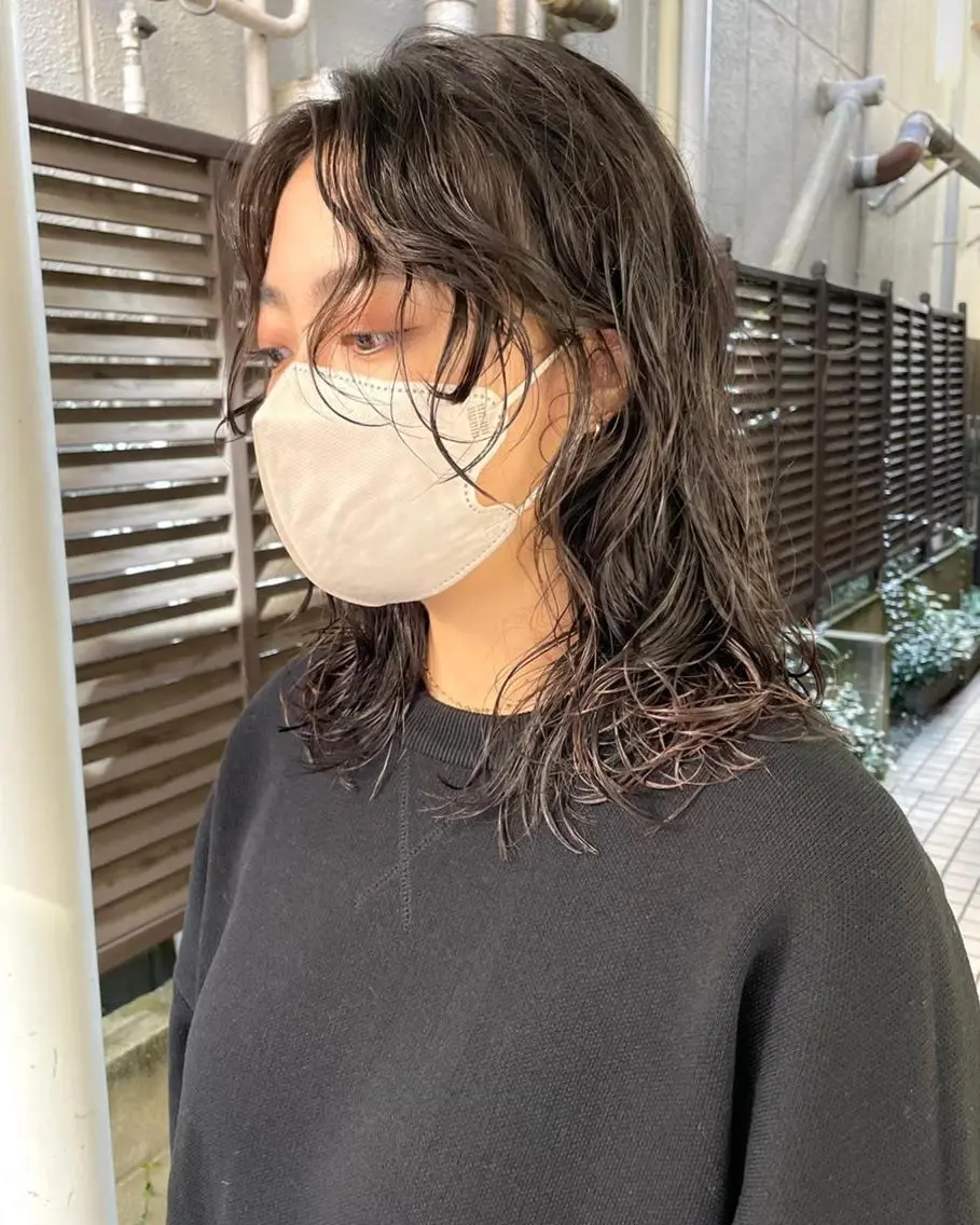 ショート カラー パーマ 切りっぱなしボブ 前下がりボブ ショートボブ 黒髪 インナーカラー 髪質改善 縮毛矯正/ レイヤー/銀座/本木のヘアスタイル