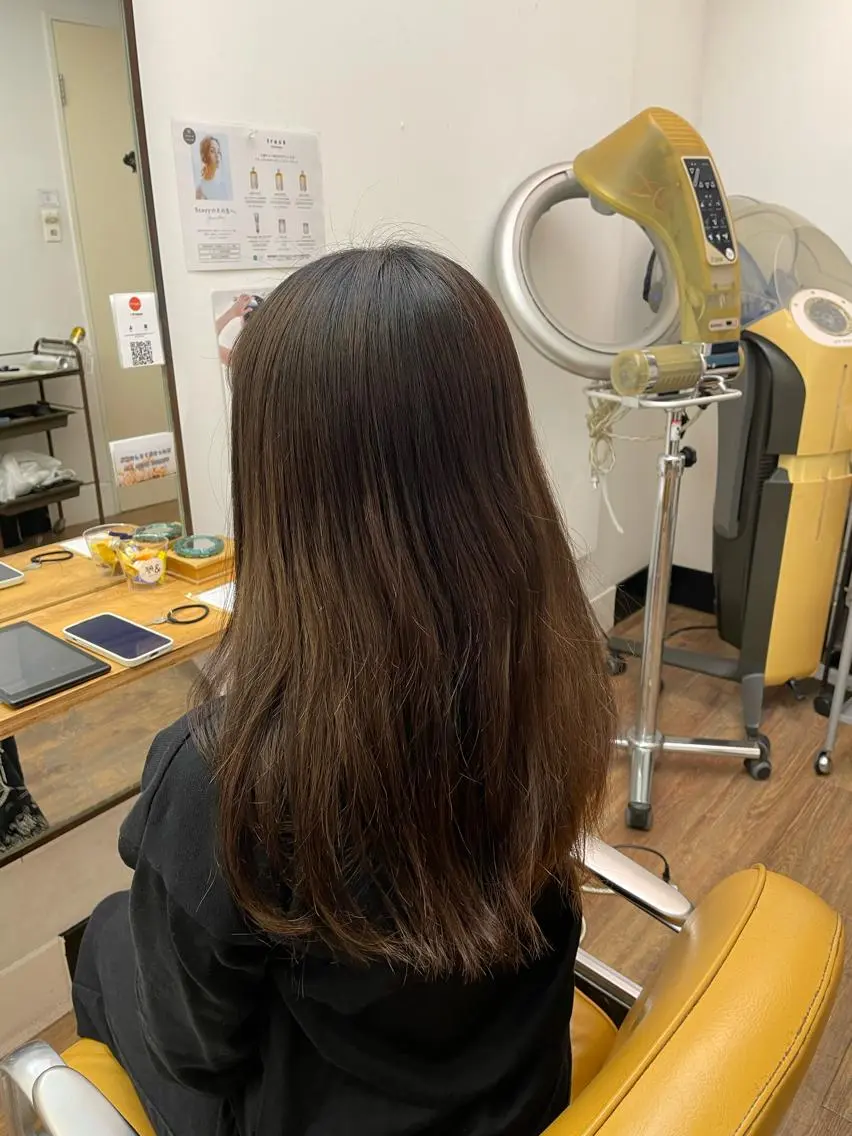 セミロング カラー ブリーチ トリートメント 川上拓真 ✂︎学芸大学のヘアスタイル