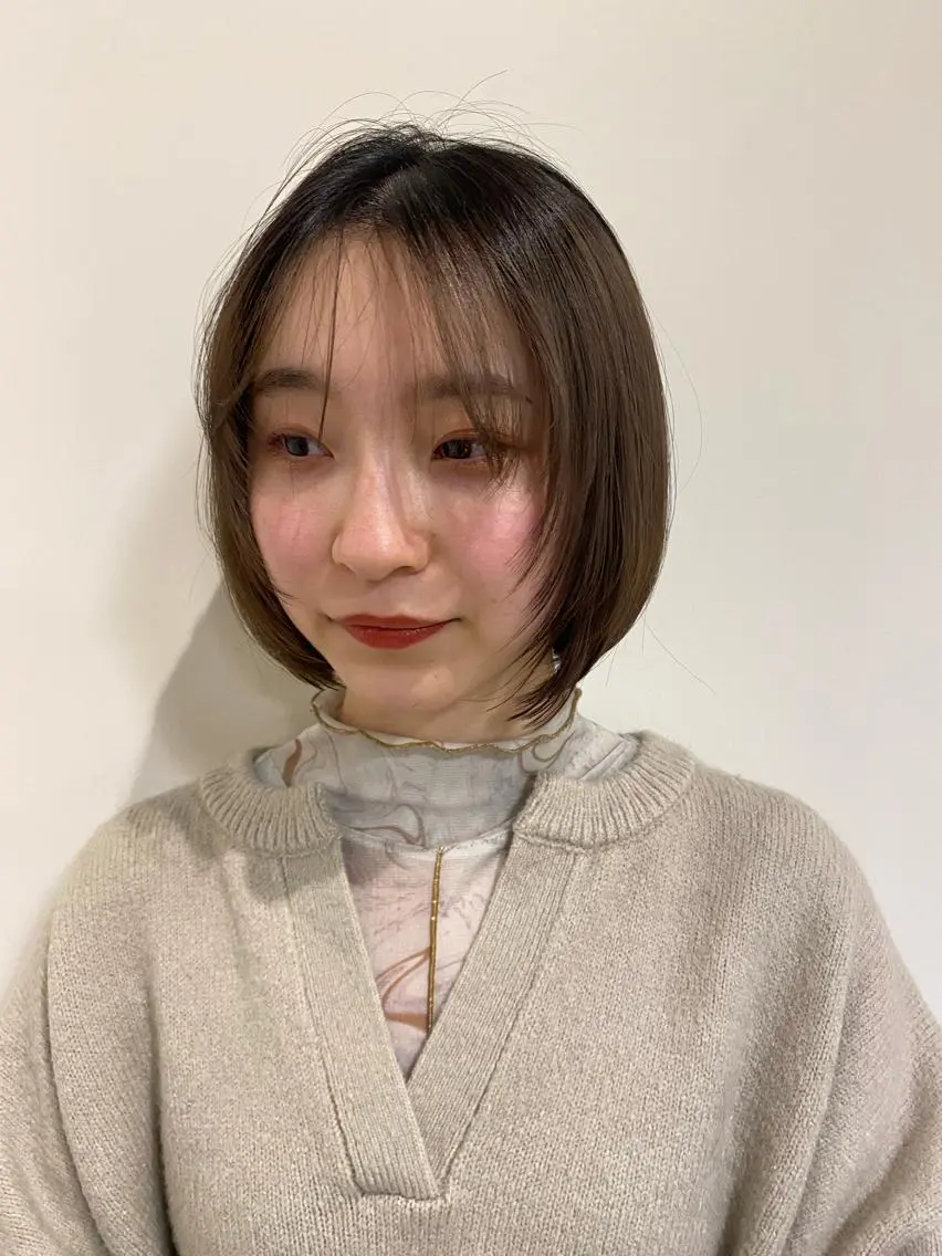 ミディアム LUVISM新潟🎀 透明感カラー/ミユのヘアスタイル